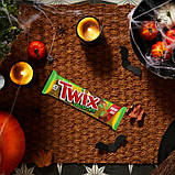 Шоколадний батончик Twix Caramel Ghoulish Green Halloween з карамеллю 85.6 г, фото 5