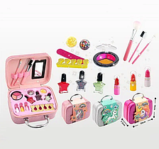 Дитячий ігровий набір для макіяжу з валізкою B 160: тіні, помада, лак, пензлики, блискітки