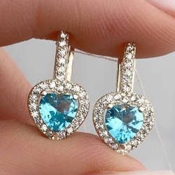 Срібні сережки з фіанітами в формі сердечок (колір блакитний) ПЛ-288