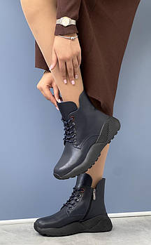 Черевики жіночі демісезонні 8 пар у ящику синього кольору 36-41