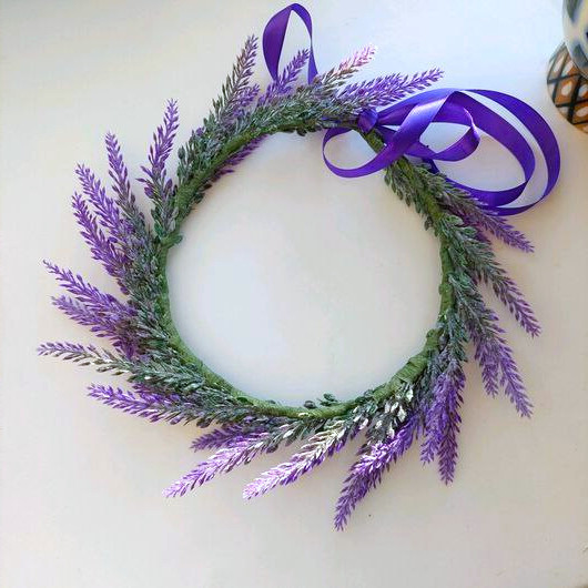 віночок на голову зі штучних квітів