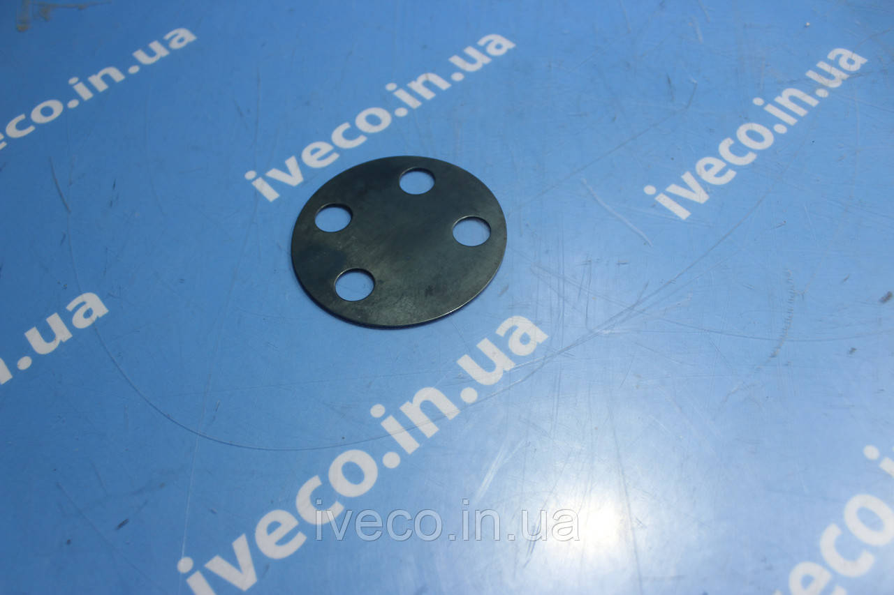 Шайба регулювальної балансира Iveco Trakker EuroTrakker 0,5 мм 42072129