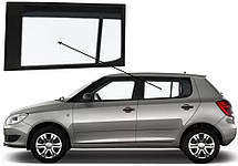 Бічне скло Skoda Fabia 2007-2014 задніх дверей ліве