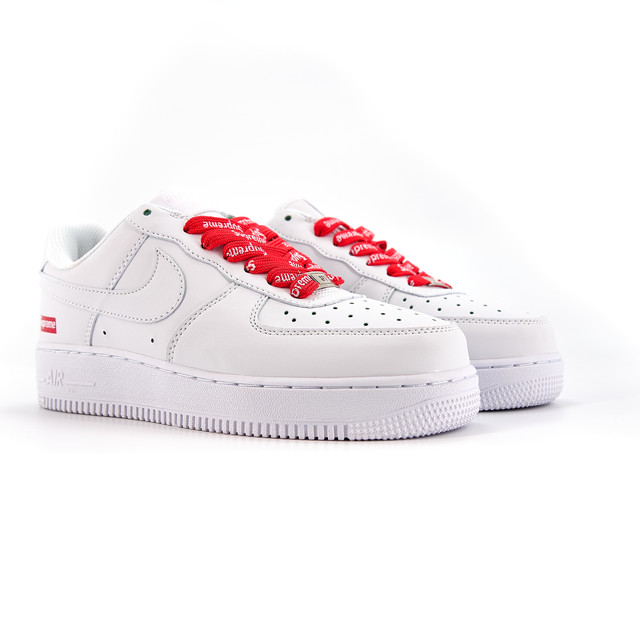 Nike Air Force 1 Low Supreme White 