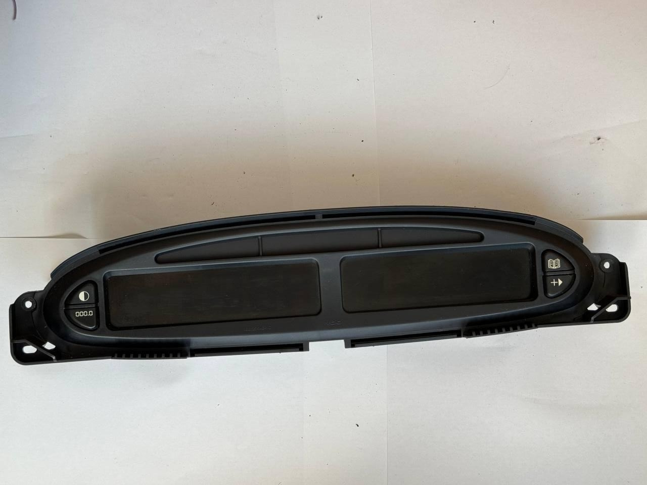 Панель кнопок VDO PSA965249780 / 9652496780 / 110008966007 / 87001371