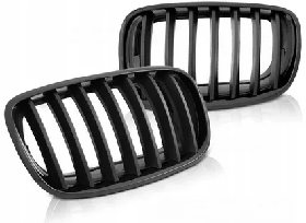 Решітка радіатора на BMW E70 / E71 чорна глянсова