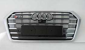 Решітка радіатора Ауді Q5 стиль SQ5, чорна + хром (2017-...)