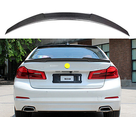 Спойлер BMW G30 стиль М4 в кольорі карбон