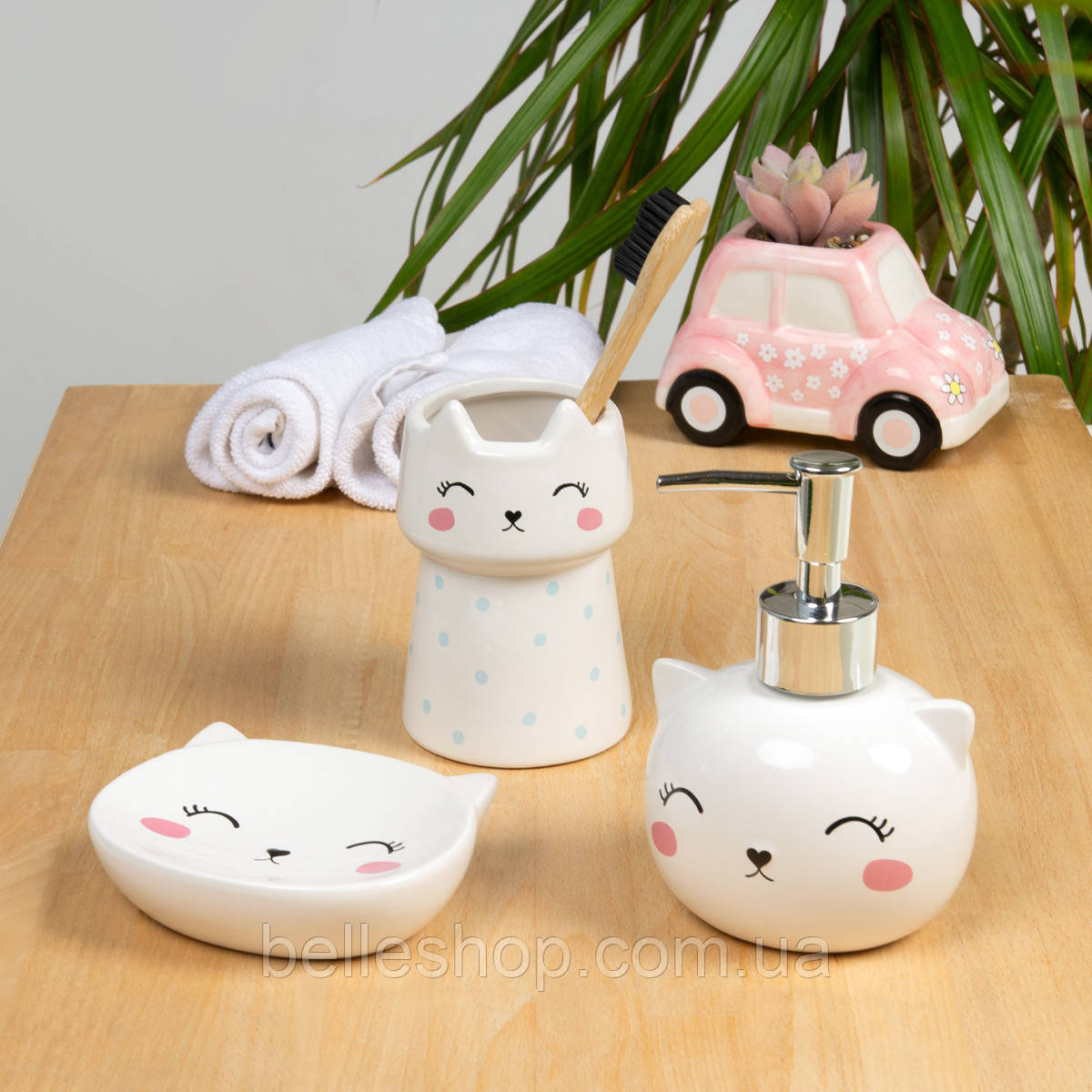 Комплект №22 cute cat: диспенсер для рідкого мила, мильниця, підставка для зубних щіток