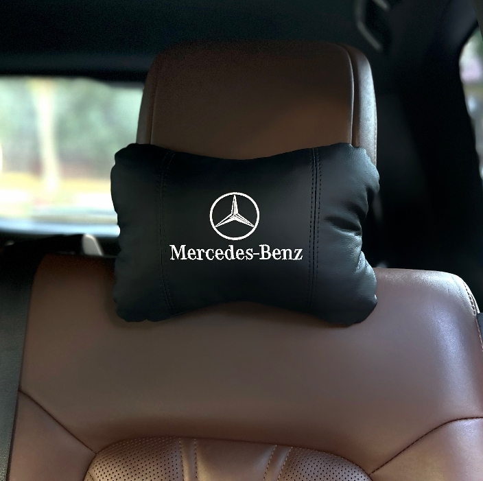 Подушка на підголівник з вишивкою марки Mercedes, фото 1