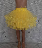 Дитяча пишна жовта спідничка в три шари фатину з мереживом, розмір 110