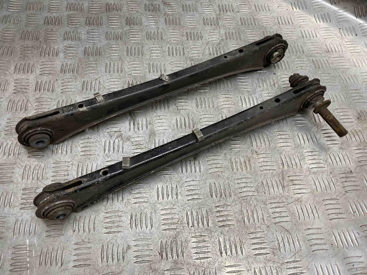 Б/В Ричаг задній верхній сходженння BMW X3 F25 F26 33326788549, фото 1