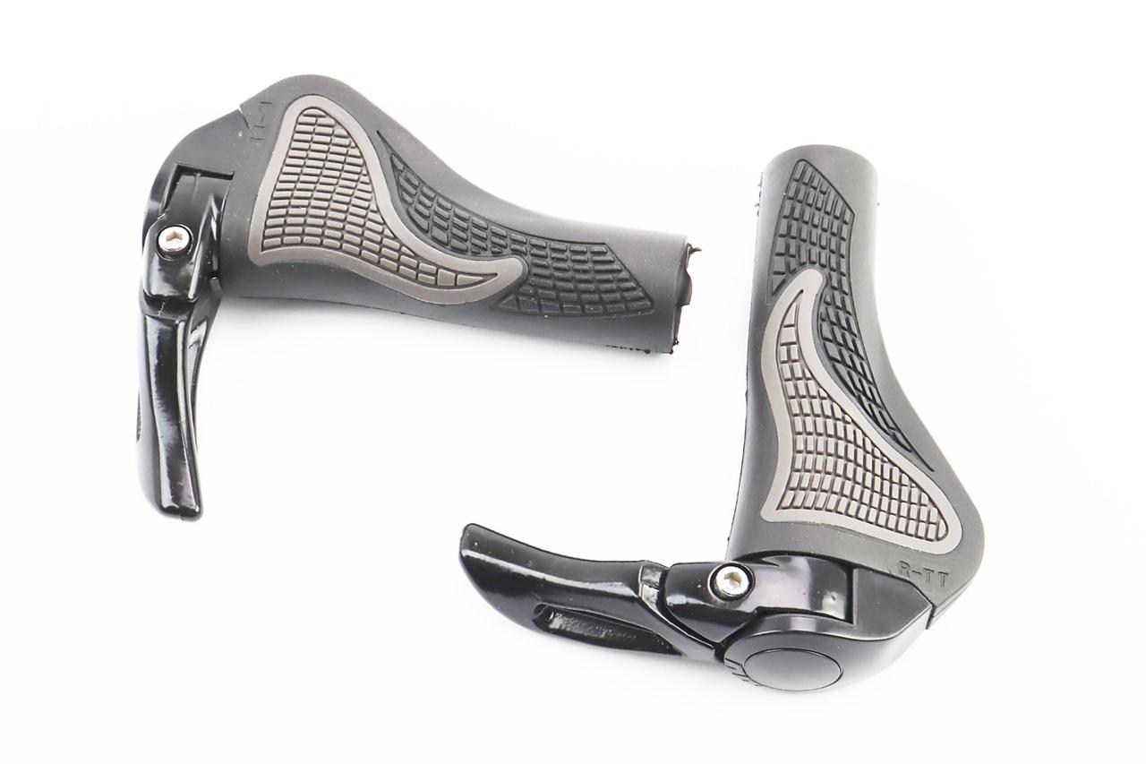 Ручки керма 140мм з затискачем Lock-On, ергономічні з ріжками, чорно-сірі RB-BT1008, ВЕЛОЗАПЧАСТИНИ, SV-406475, фото 1