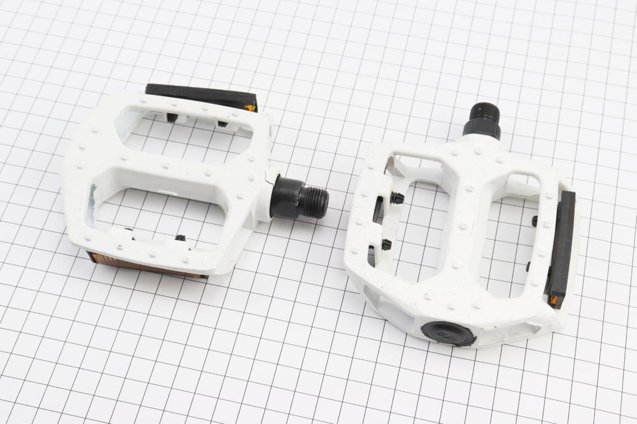 УЦІНКА вело Педалі MTB широкі 9/16" (107x100x25мм) алюмінієві, білі 808 (тріщина див. фото), ВЕЛОЗАПЧАСТИНИ, SV-411759, фото 1