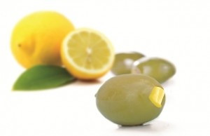 Оливки фаршировані лимоном
