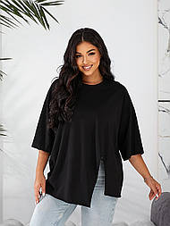 Футболка з вирізами