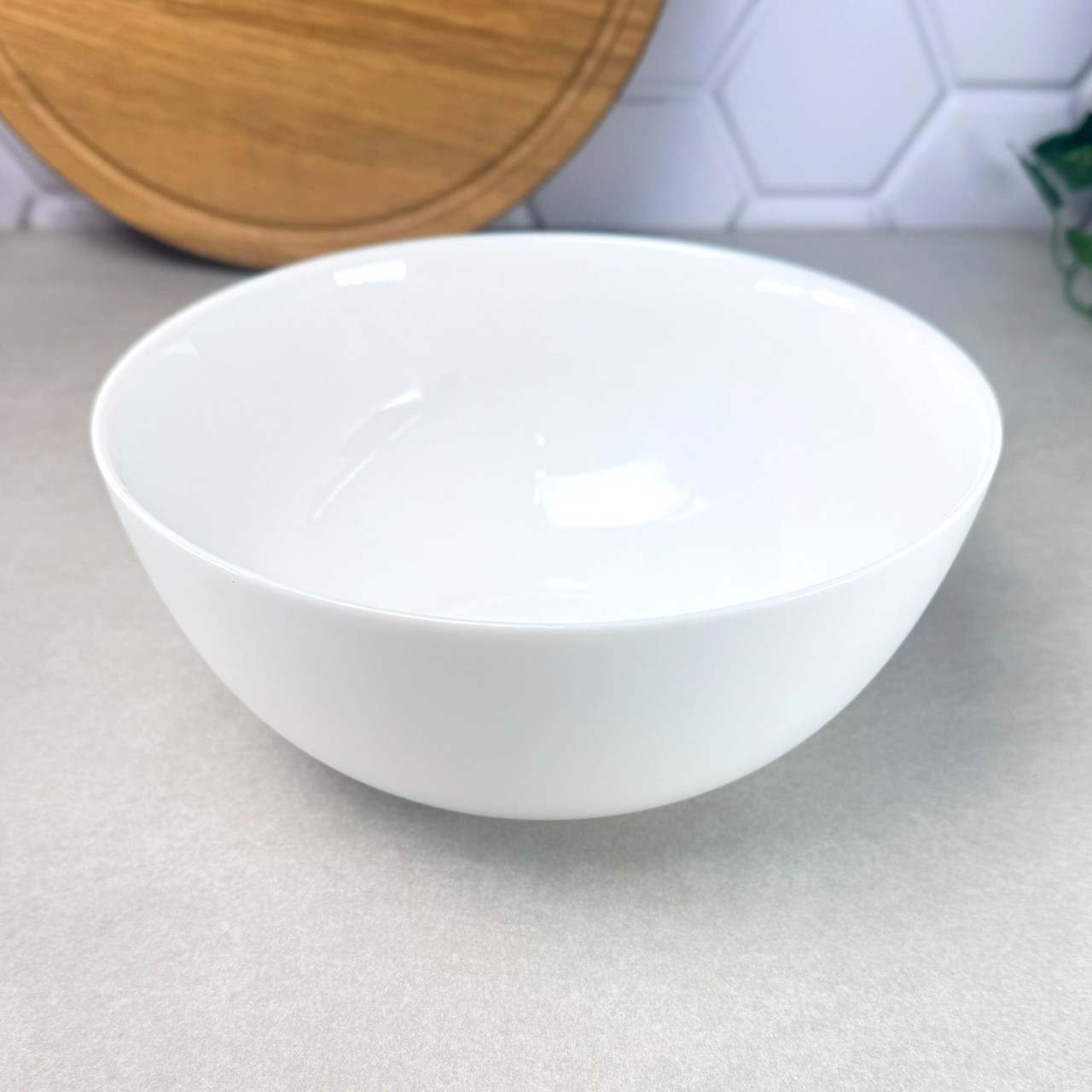 Салатник великий гладкий білий Luminarc Diwali 210 мм (D7410)