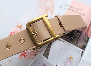 Жіночий ремінь екокожа бежевий