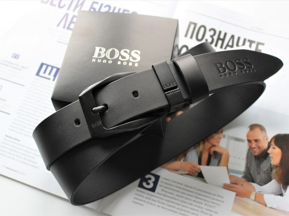 Чоловічий шкіряний ремінь Boss black з чорною пряжкою в коробці, фото 1