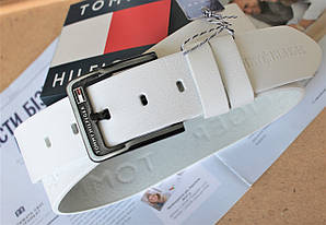 Шкіряний білий ремінь з тисненням Tommy Hilfiger