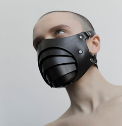 Шкіряна маска ручної роботи