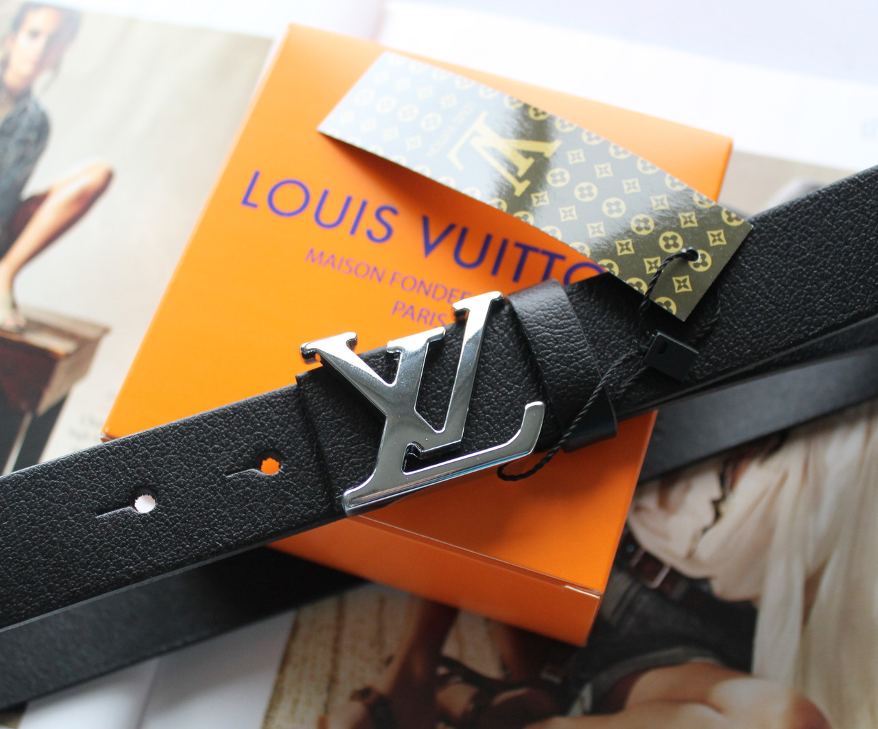 Жіночий шкіряний ремінь LV ширина 3 см пряжка глянсове срібло чорний, фото 1