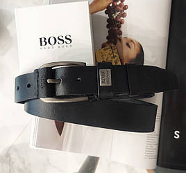 Чоловічий шкіряний ремінь у коробці