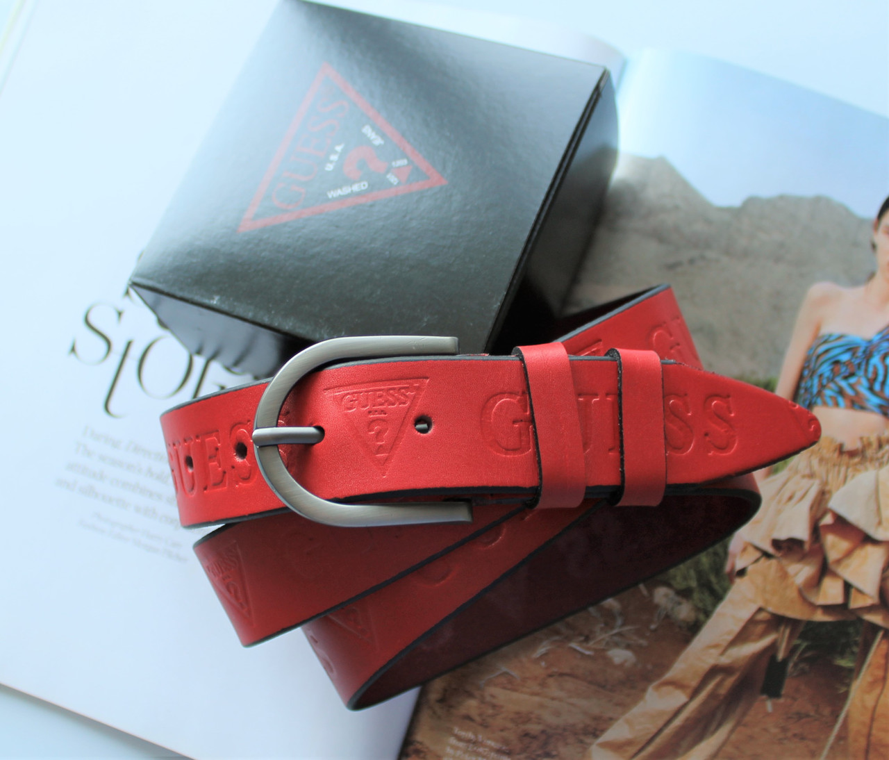 Жіночий шкіряний ремінь Guess червоний, фото 1