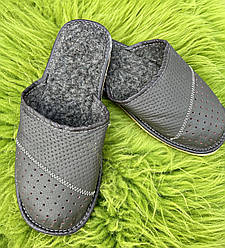 Домашні шкіряні чоловічі капці з овечої вовни коричневий колір