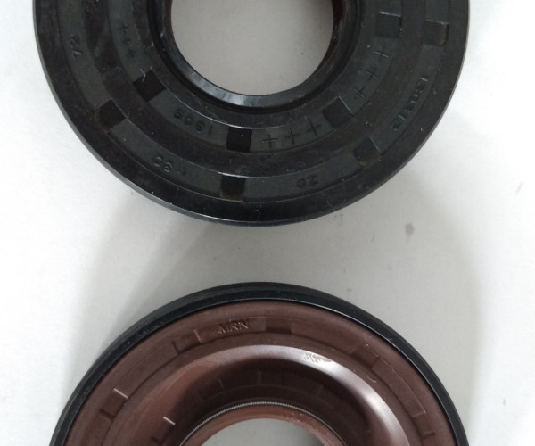Каркасний сальник YTO ZD30*72*10FD Манжета 30x72