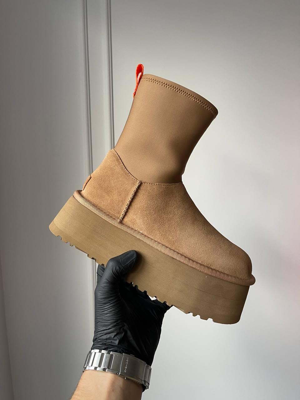 Уги жіночі Ugg Classic Dipper Boot Chestnut коричневі замшеві на платформі черевики високі, фото 1