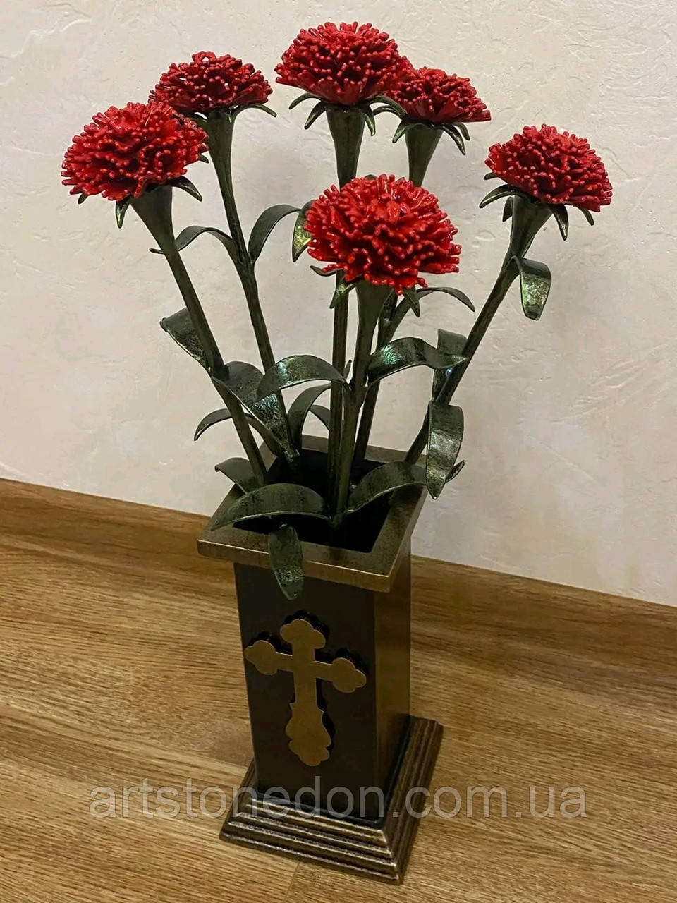 Букет з кованих гвоздик
