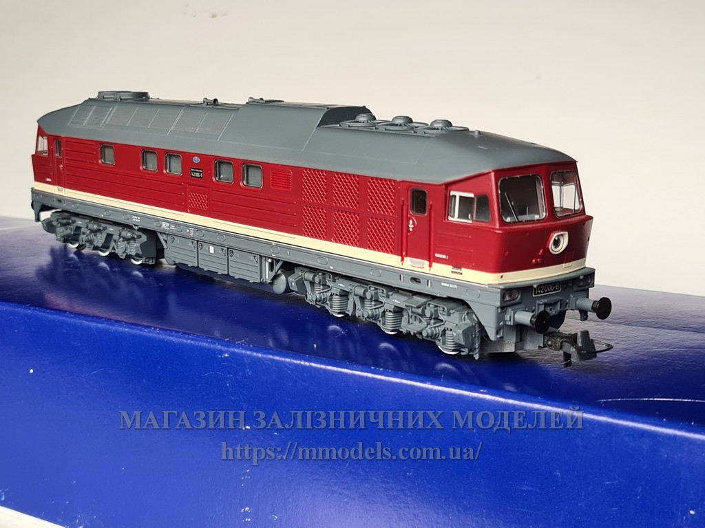 Тепловоз серії 142 006-6 "Людмила" приналежності DR, масштабу H0 1:87, Roco 62865
