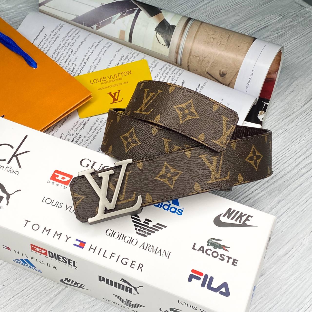 Жіночий брендовий шкіряний ремінь (7010) Lux