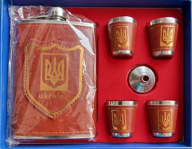 Подарунковий набір фляга з чарками Герб України №2142