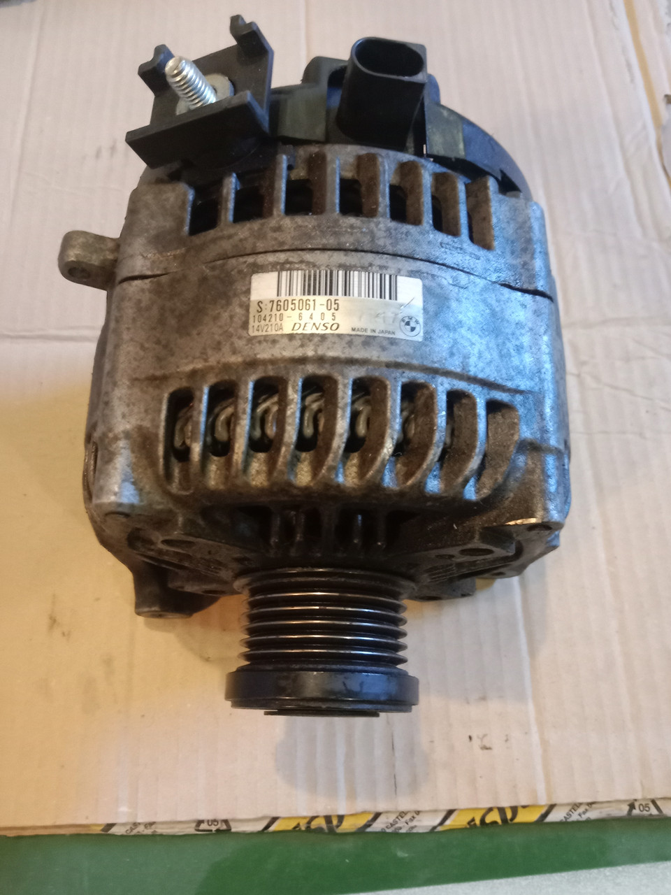 Генератор bmw f30 f25 f10 12-18 n20 210a