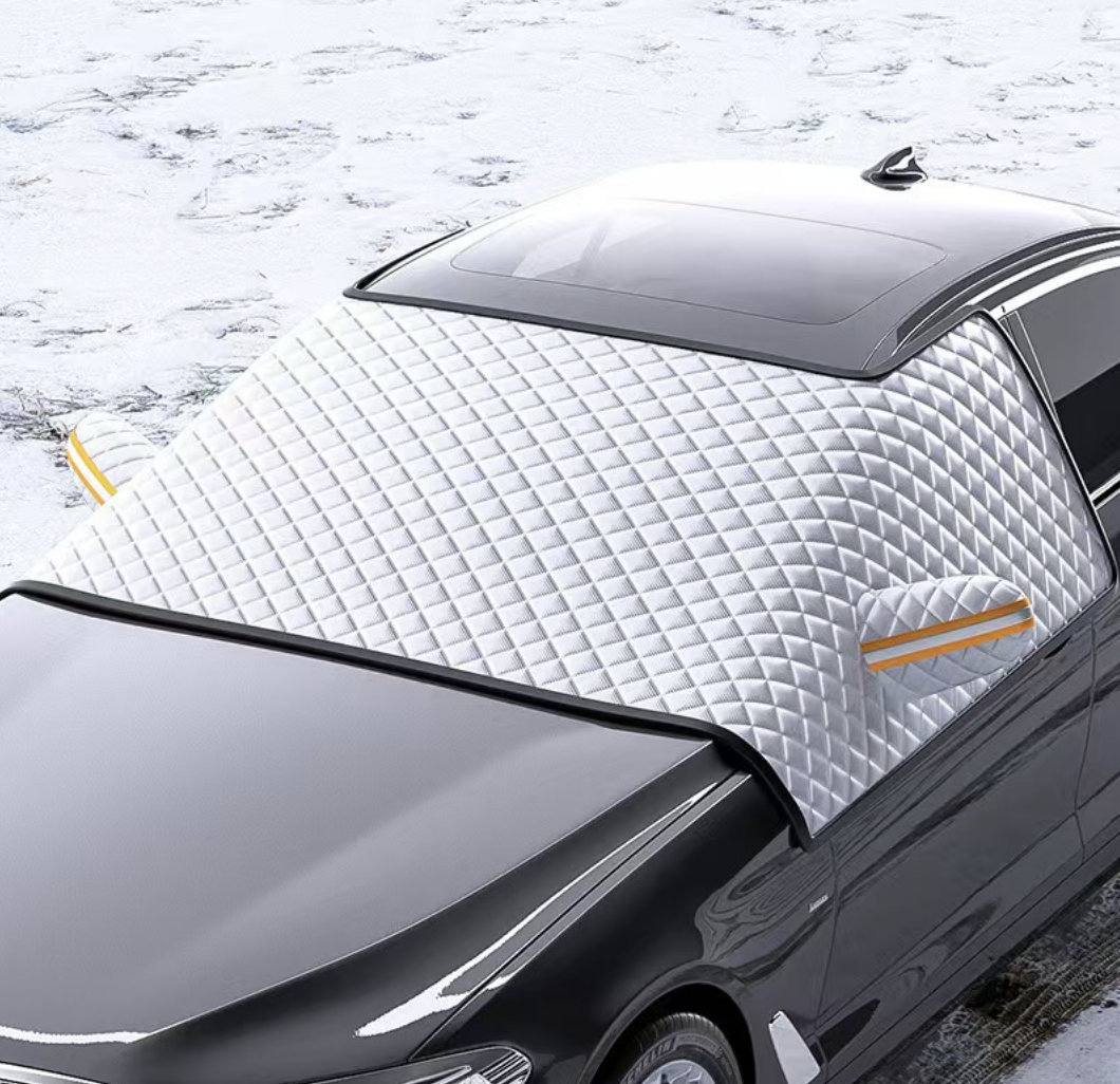 Накидка зимова на лобове скло від снігу / Магнітна накидка на авто / Автонакидка світловідбивна, фото 1