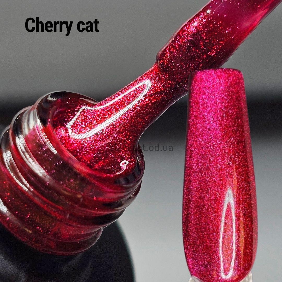 Кришталева кішка шовкова малинова, червоно-малинова гель лак котяче око Cherry Cat Saga 9мл