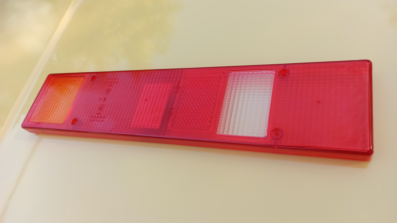 Скло ліхтаря 3302 1 шт (задній хід вузький) ДК