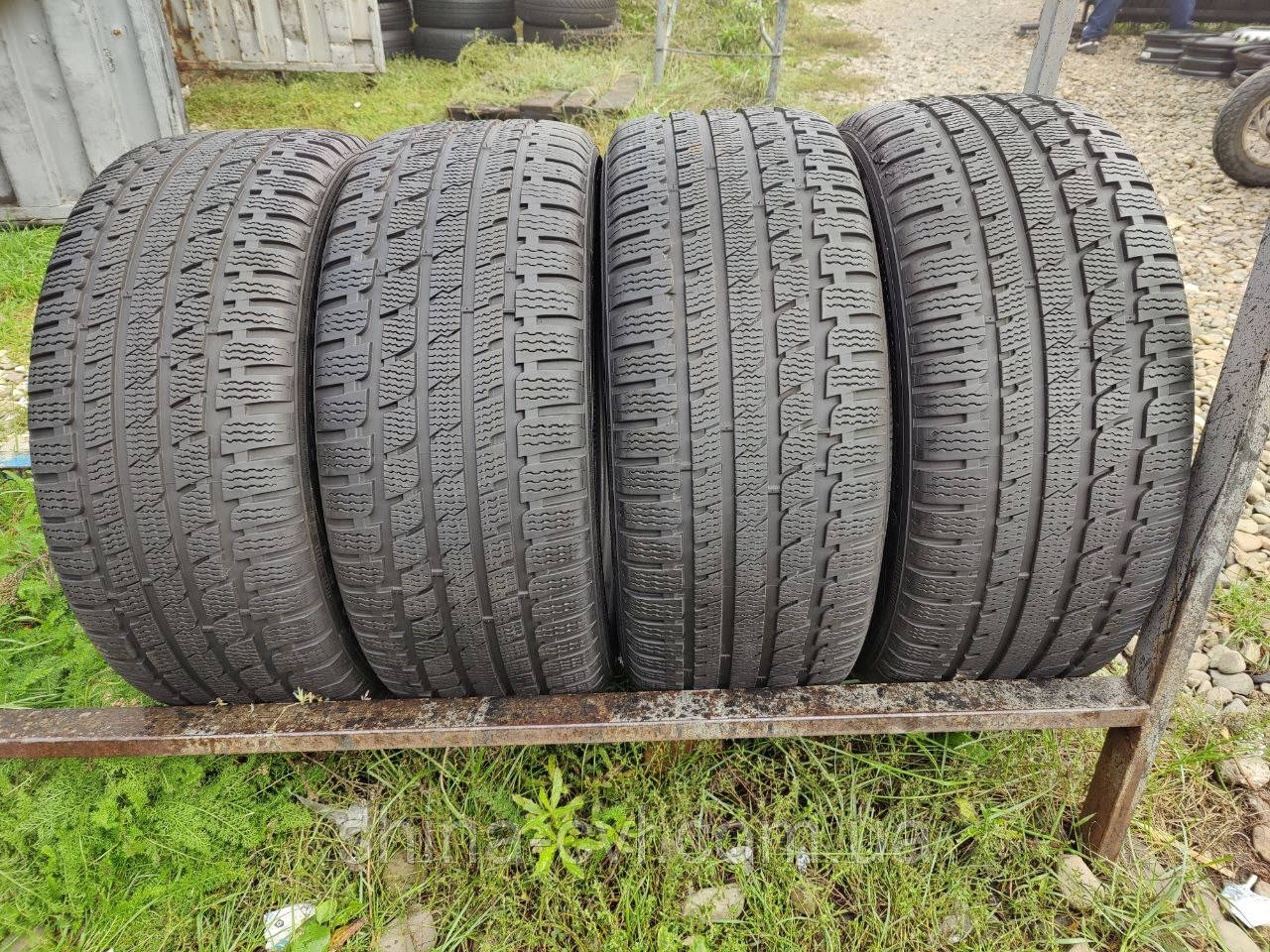 Зимові шини 245 50 r18 104V XL Kumho I*Zen KW27