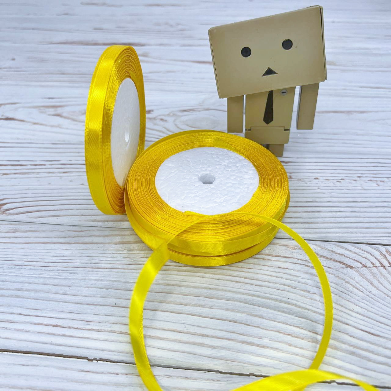*10 рул* / Стрічка атласна / 0,6 см / Жовта / 25 ярдів (22,86 м)
