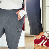Графітові жіночі вельветові штани на гумці батал, фото 3