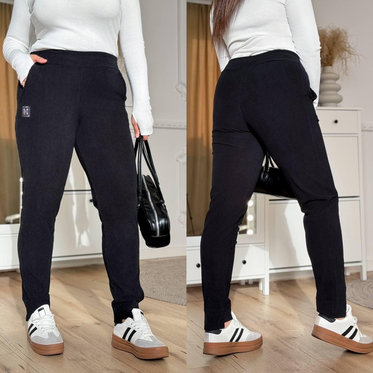 Чорні жіночі вельветові штани на гумці батал, фото 1