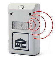 Популярний! Ультразвуковий відлякувач гризунів та комарів Riddex 438. - Краща якість тільки на Nukleon.com.ua