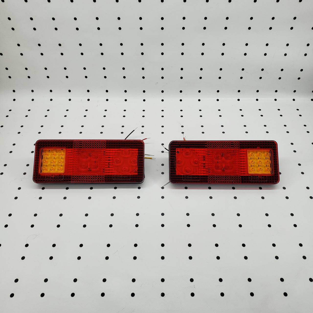 Ліхтар задній Т-25 LED стоп, фото 1