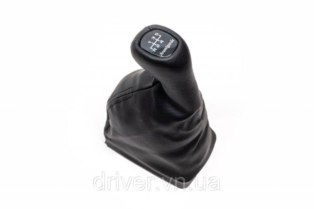 Чехол КПП -2025 ручка Avantgard (кожзам) для Mercedes C-class W202 1993-2001 гг