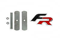 Металлический шильдик на решетку FR для Seat