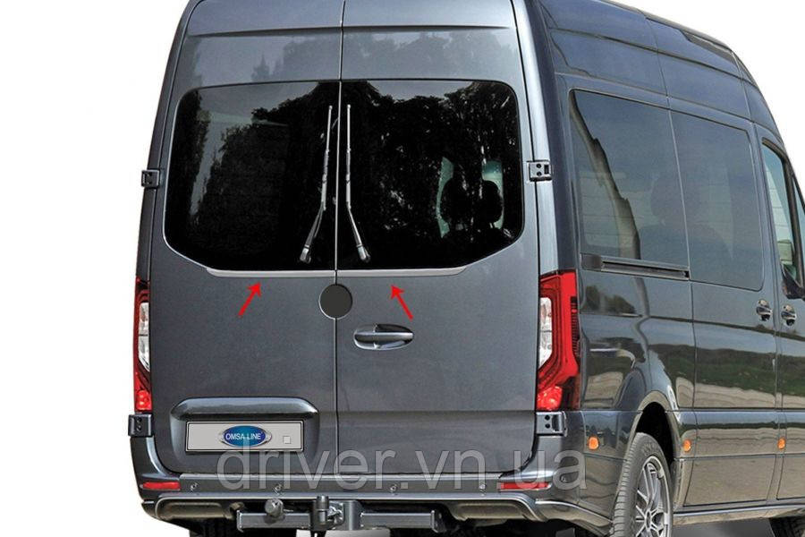 Кромка заднего стекла (2 шт, нерж) OmsaLine - Итальянская нержавейка для Mercedes Sprinter W907/W910 2018- гг