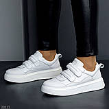 Білі шкіряні базові жіночі кеди на липучках колір на вибір, фото 5