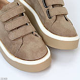 Універсальні бежеві кеди на липучках у стилі спорт-шик, фото 9